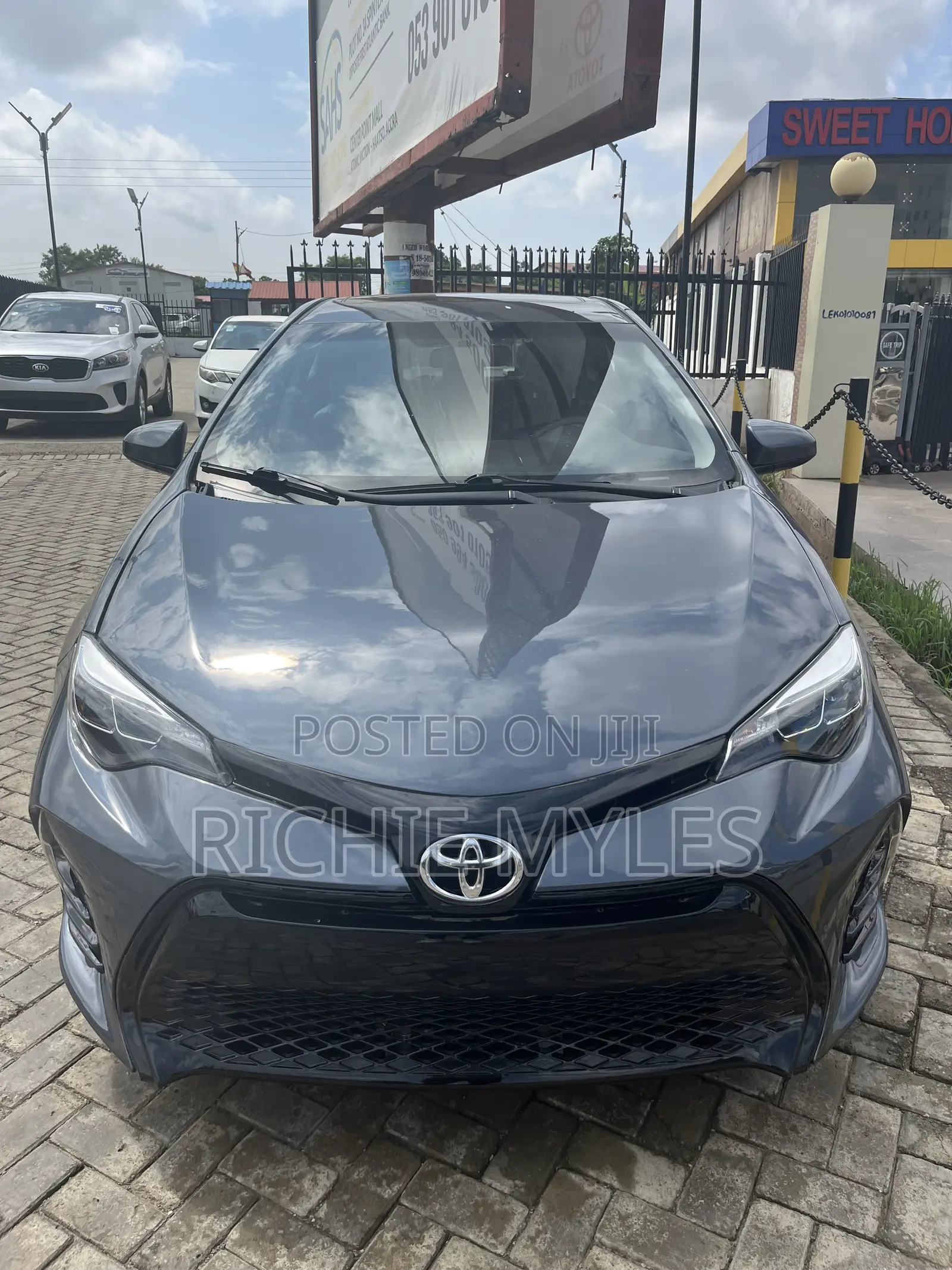 Toyota Corolla LE Eco Premium 4dr Sedan (1.8L 4cyl CVT) 2015 Teal