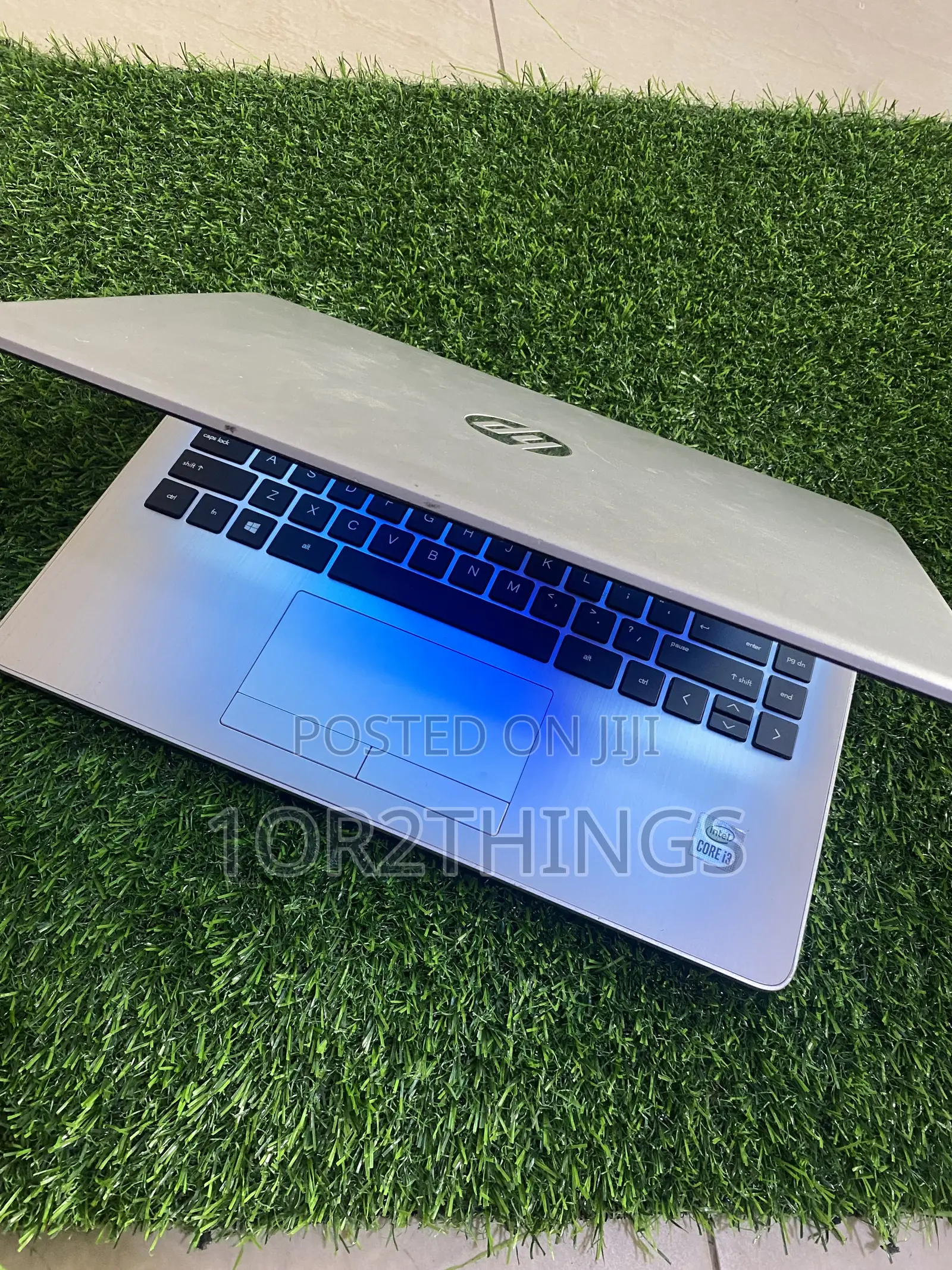 Laptop HP 14-dq1088wm 8GB Intel Core i3 SSD 256GB