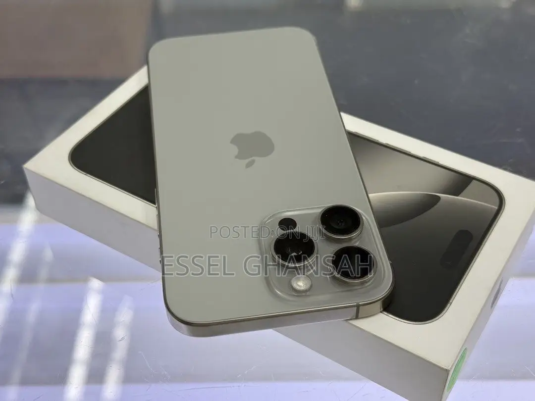 Apple iPhone 16 Pro Max 256 GB Silver