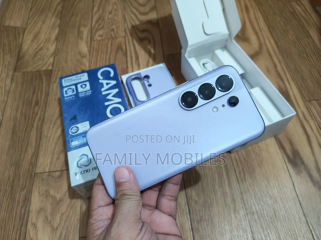 New Tecno Camon 50 Ultra 256 GB Purple
