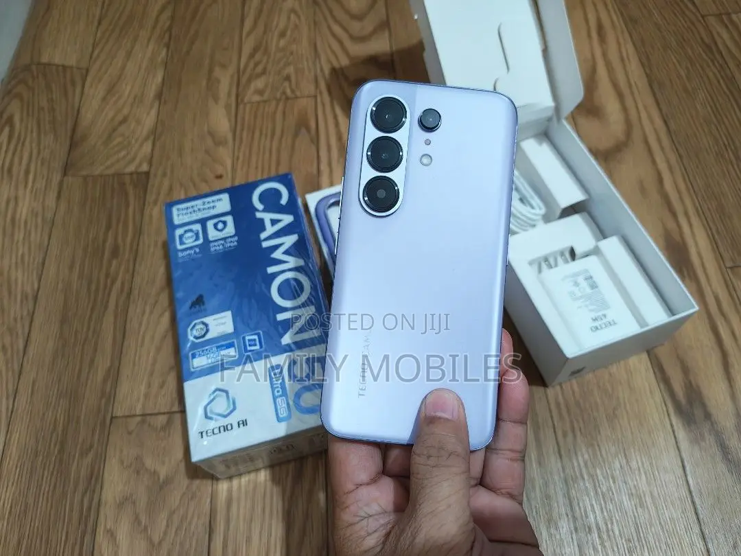 New Tecno Camon 50 Ultra 256 GB Purple