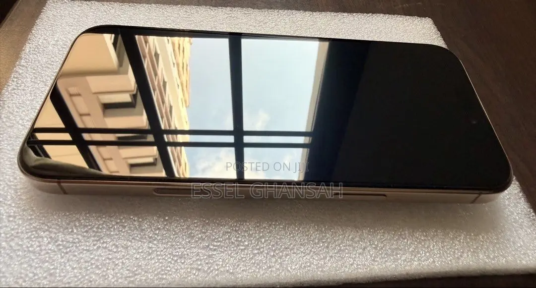 Apple iPhone 16 Pro Max 256 GB Gold