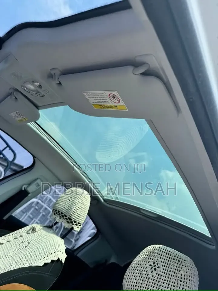 Peugeot 208 2017 Gray