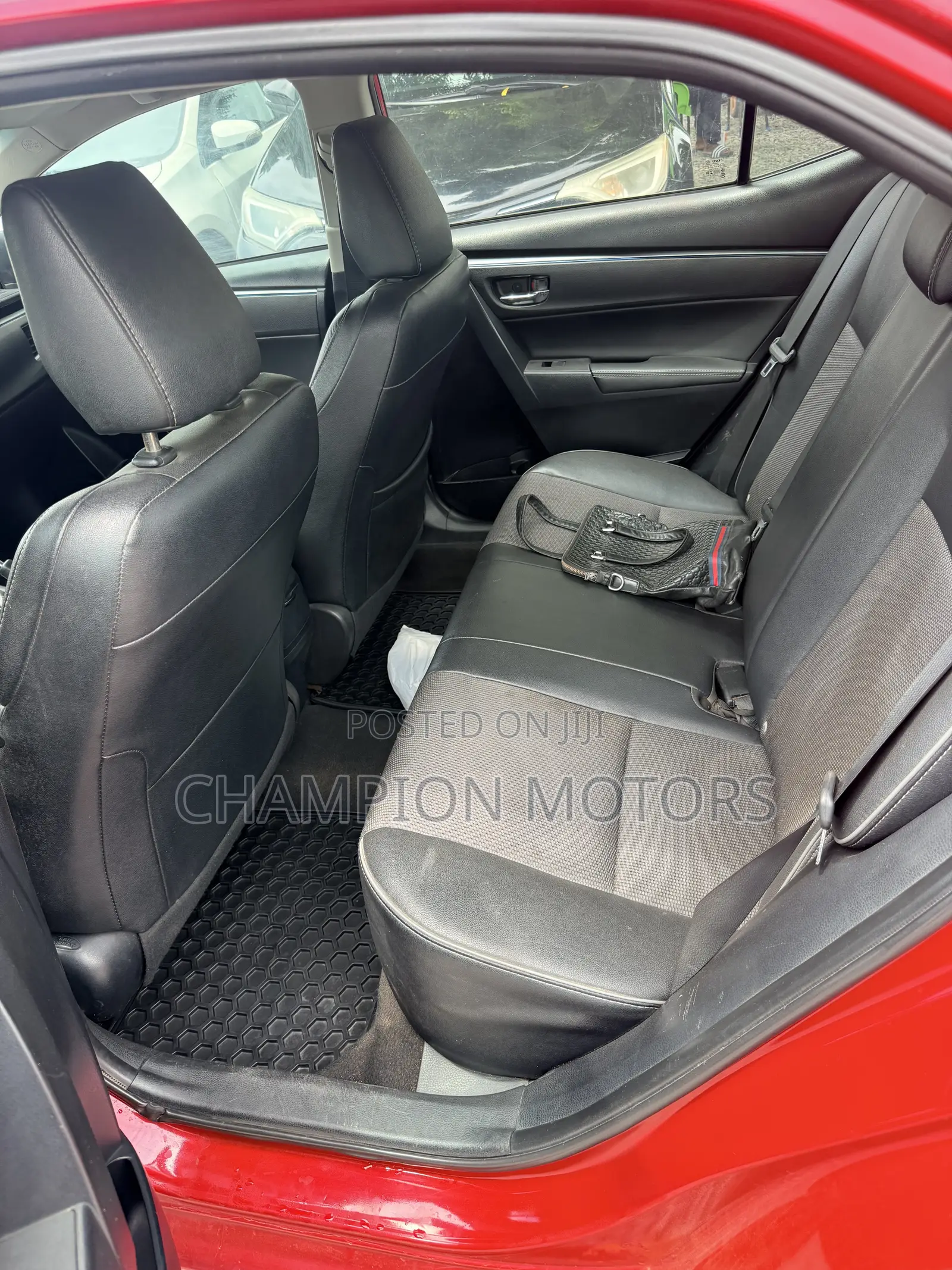 Toyota Corolla 2014 Red