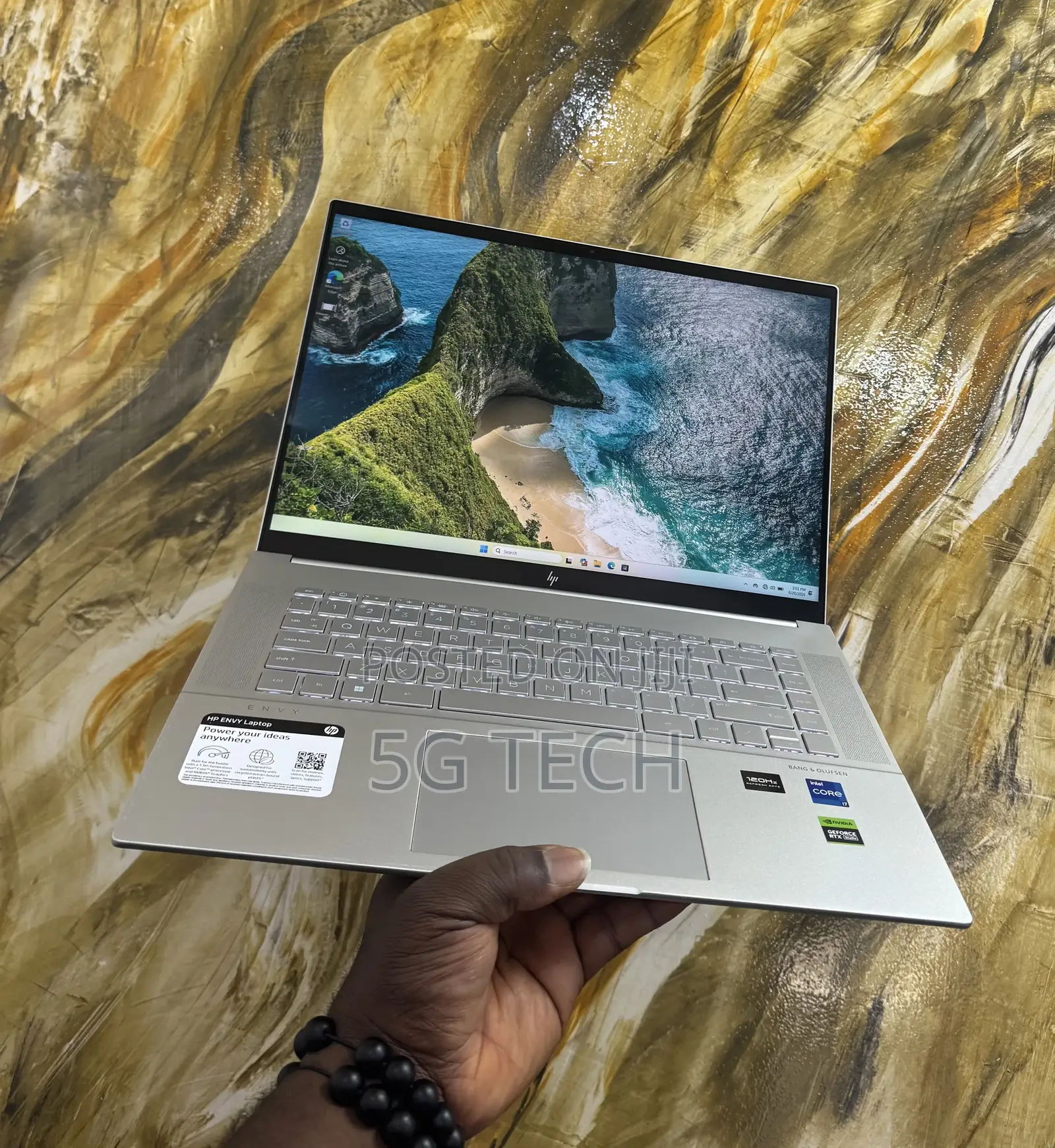 Laptop HP Envy 16 Gaming 16-h1023dx 16GB Intel Core i7 SSD 1T