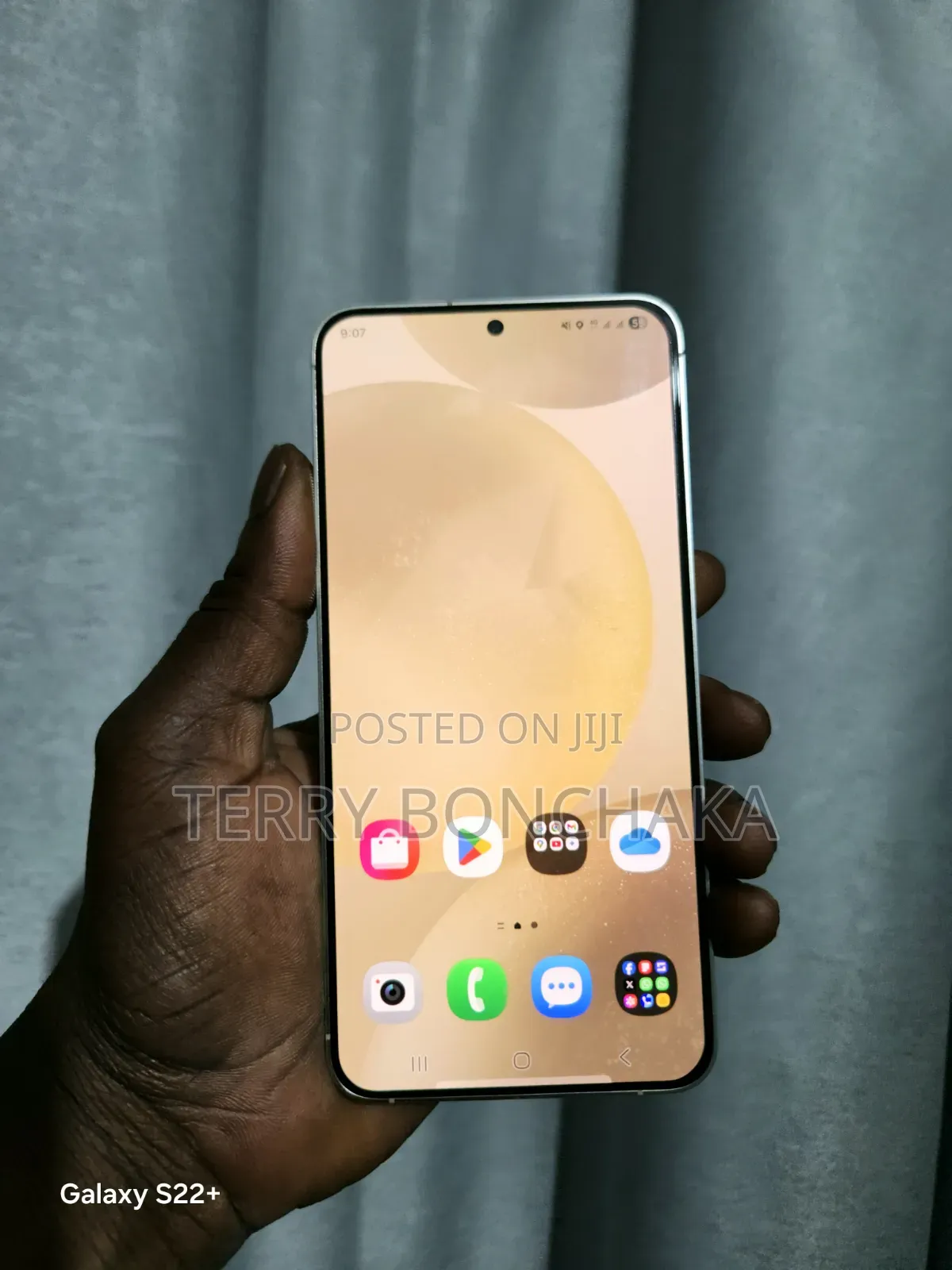 New Samsung Galaxy S24 Plus 256 GB Gold