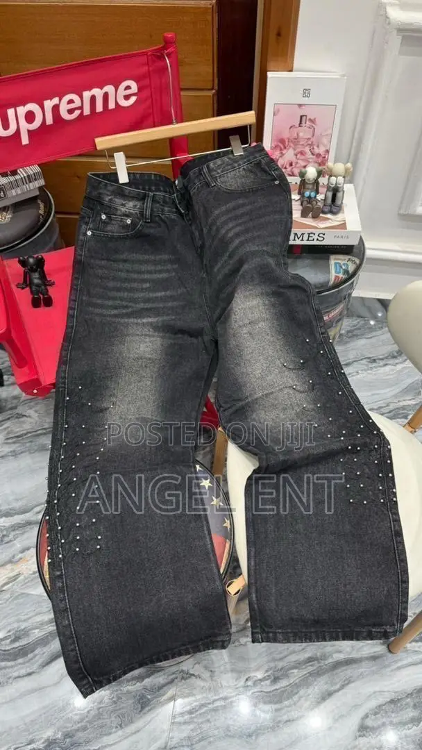 Quality Baggy Denim Jeans Available (Location: Adum Kumasi)