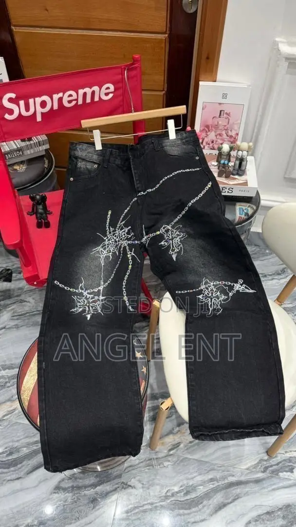 Quality Baggy Denim Jeans Available (Location: Adum Kumasi)
