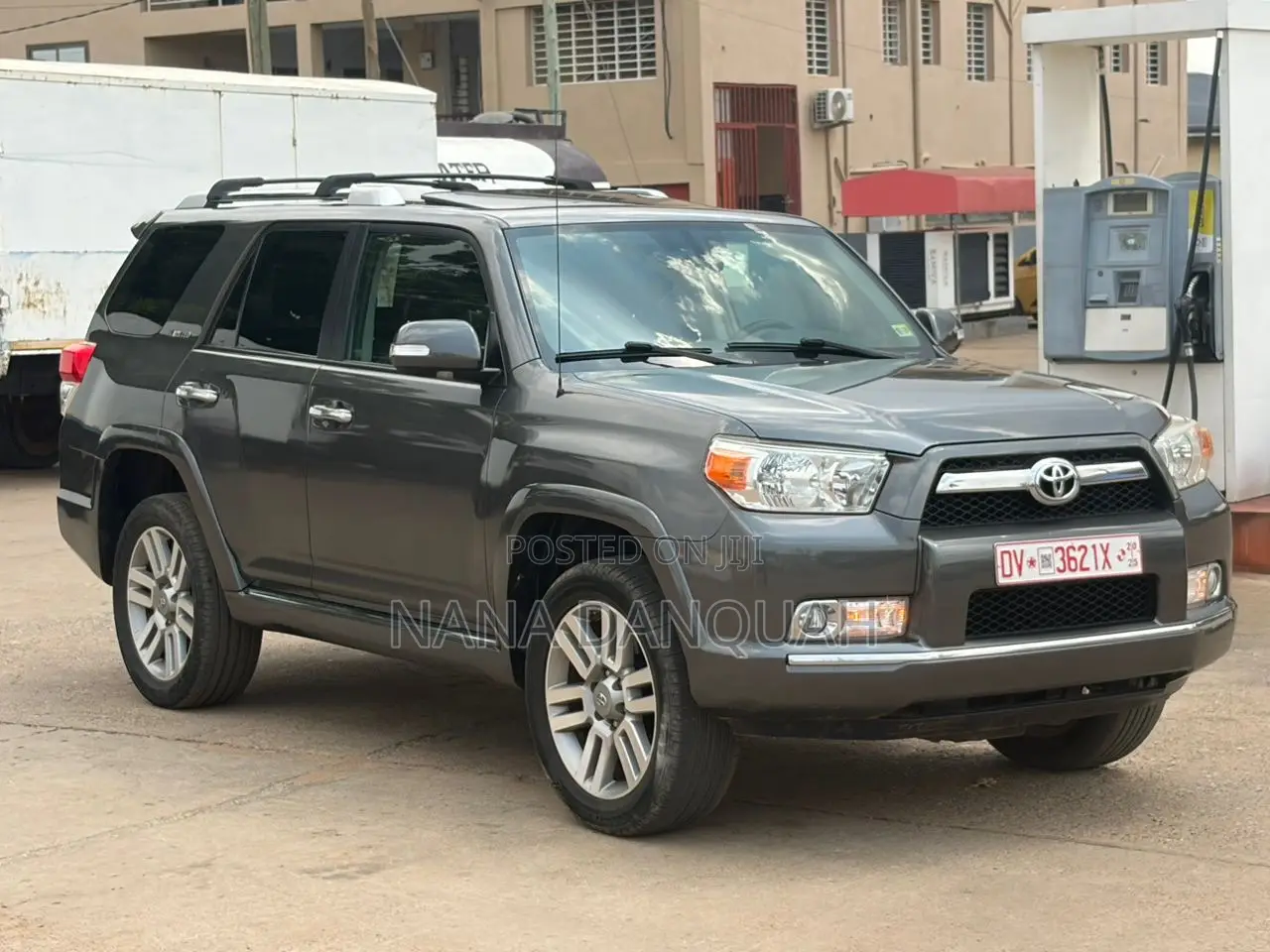Toyota 4-Runner 2011 Gray