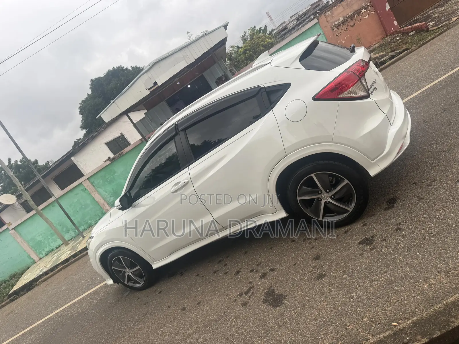 Honda HR-V Touring AWD 2020 White