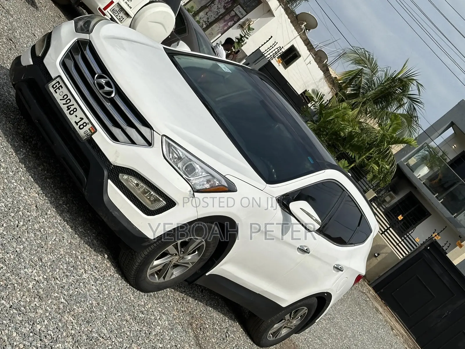 Hyundai Santa Fe 2014 White