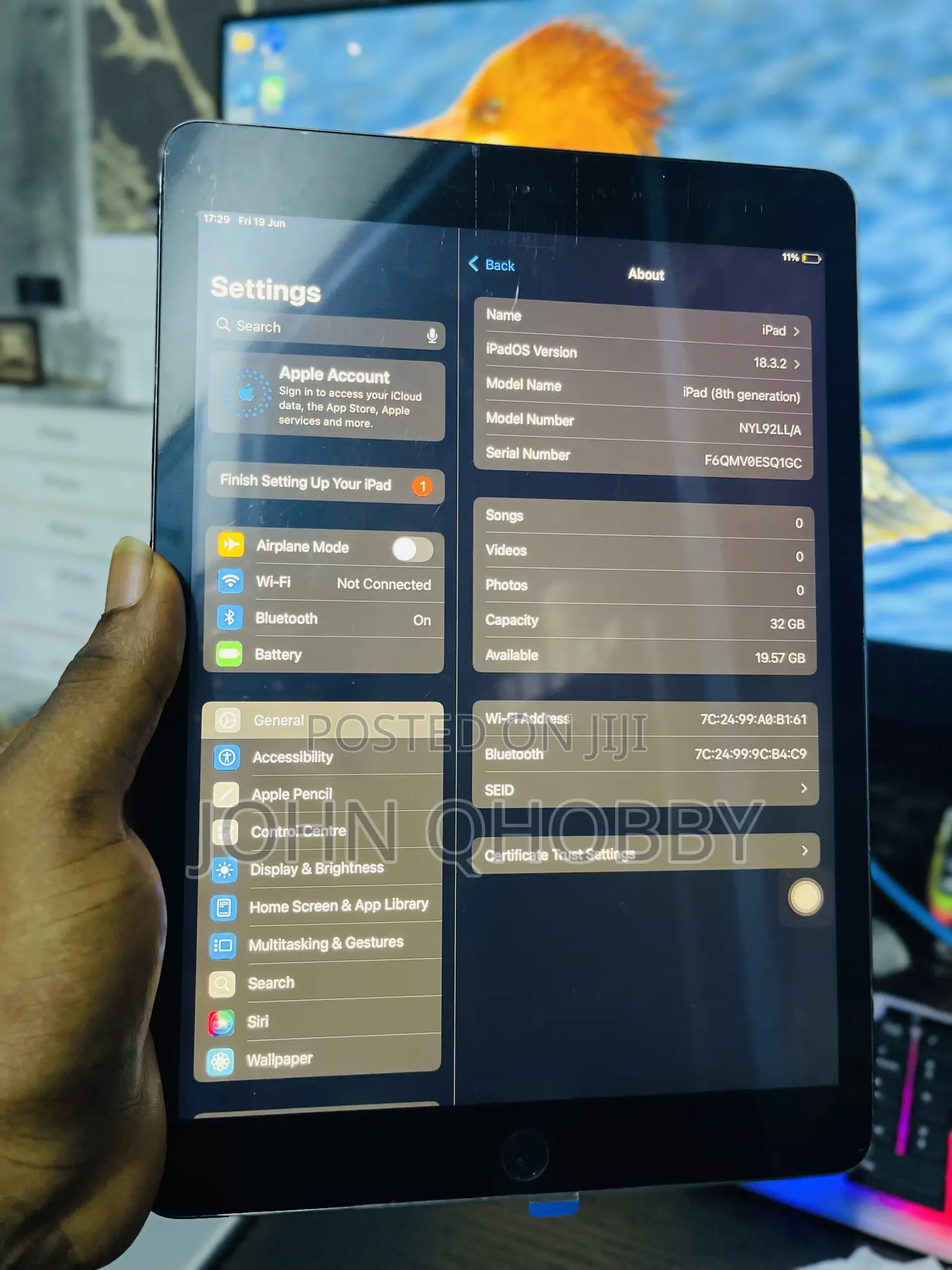 Apple iPad 10.2 (2020) 32 GB Gray