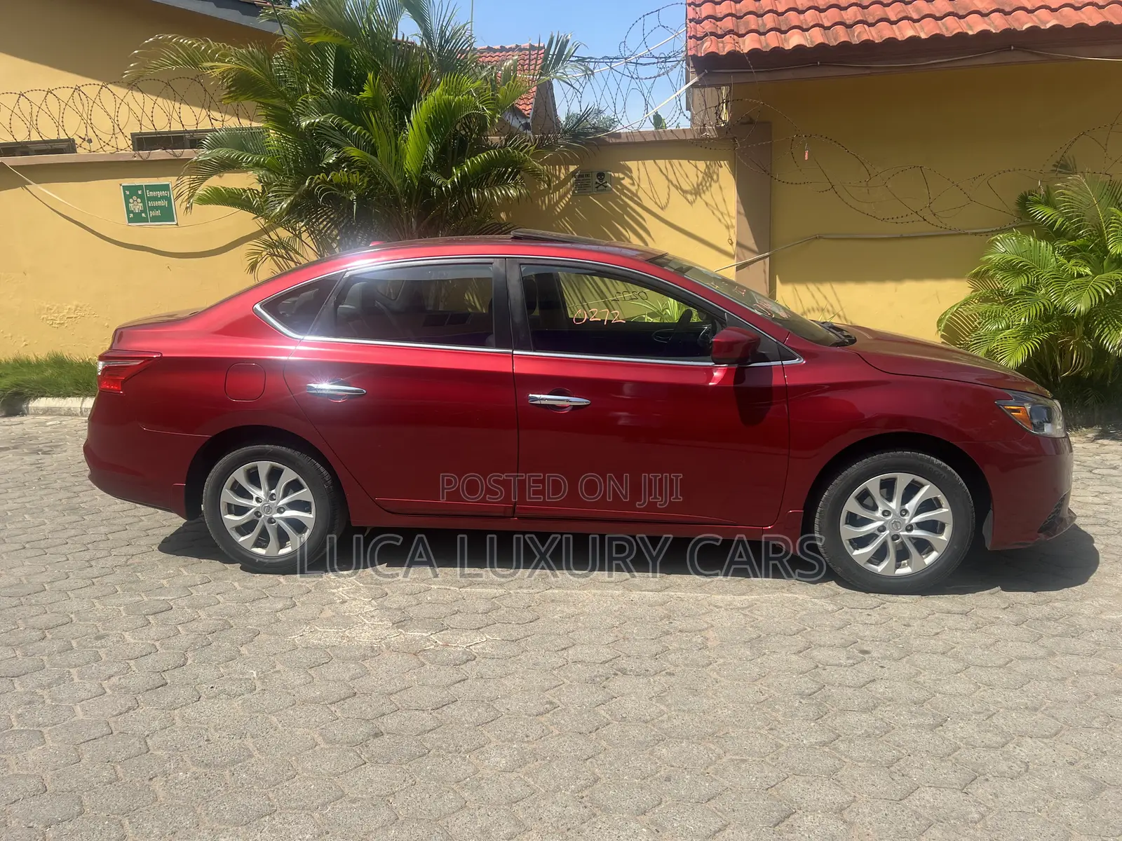 Nissan Sentra 2018 Red