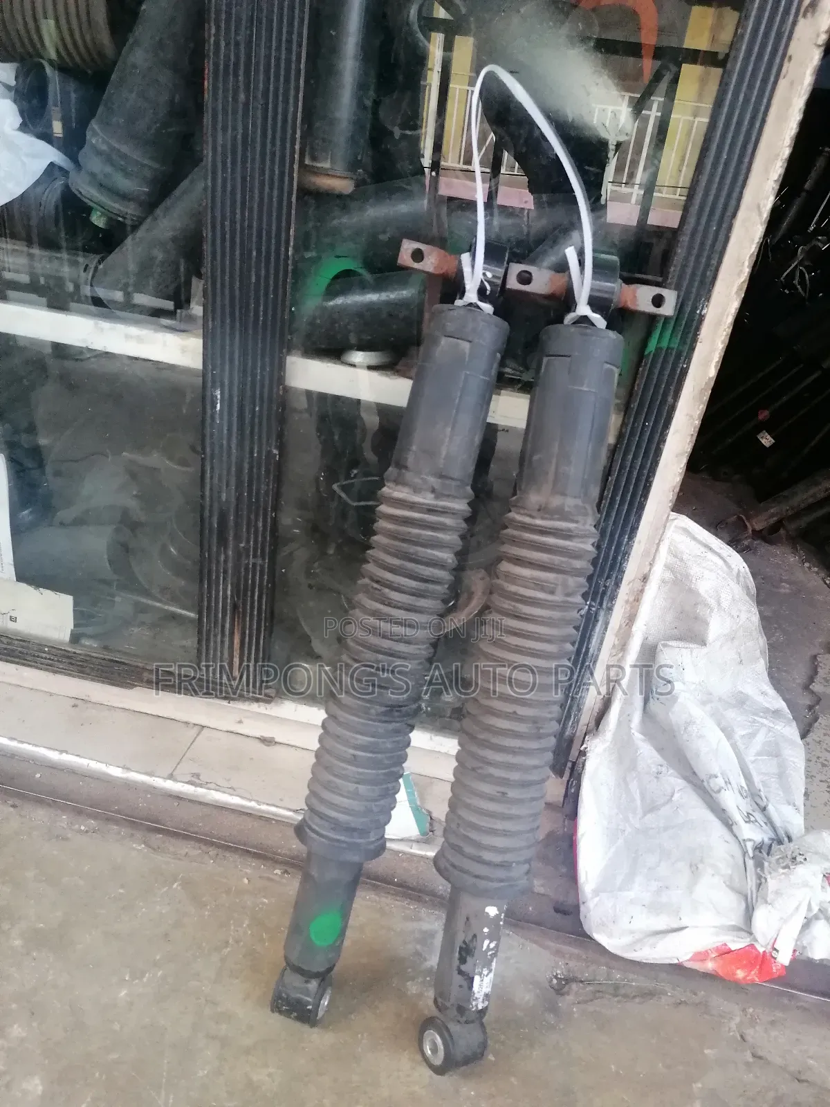 Honda Odyssey 2018 to 2023 Back Shocks Absorbers