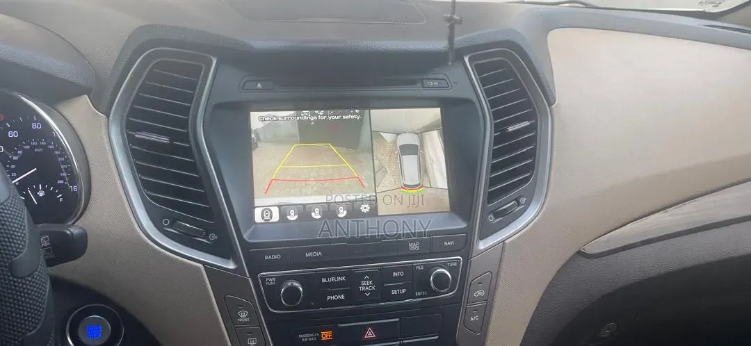Hyundai Santa Fe 2017 White