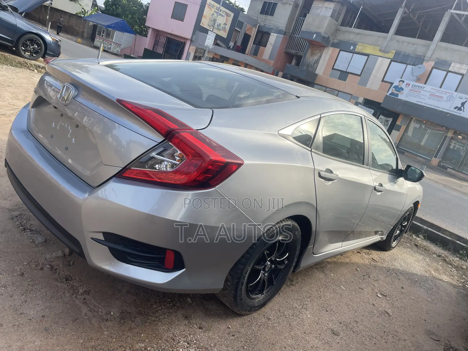 Honda Civic EX 4dr Sedan (2.0L 4cyl) 2017 Gray