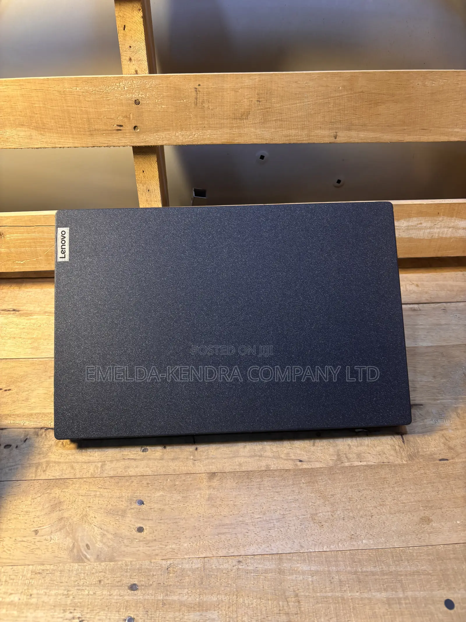 Laptop Lenovo IdeaPad 500S 8GB AMD Ryzen 5 SSD 512GB