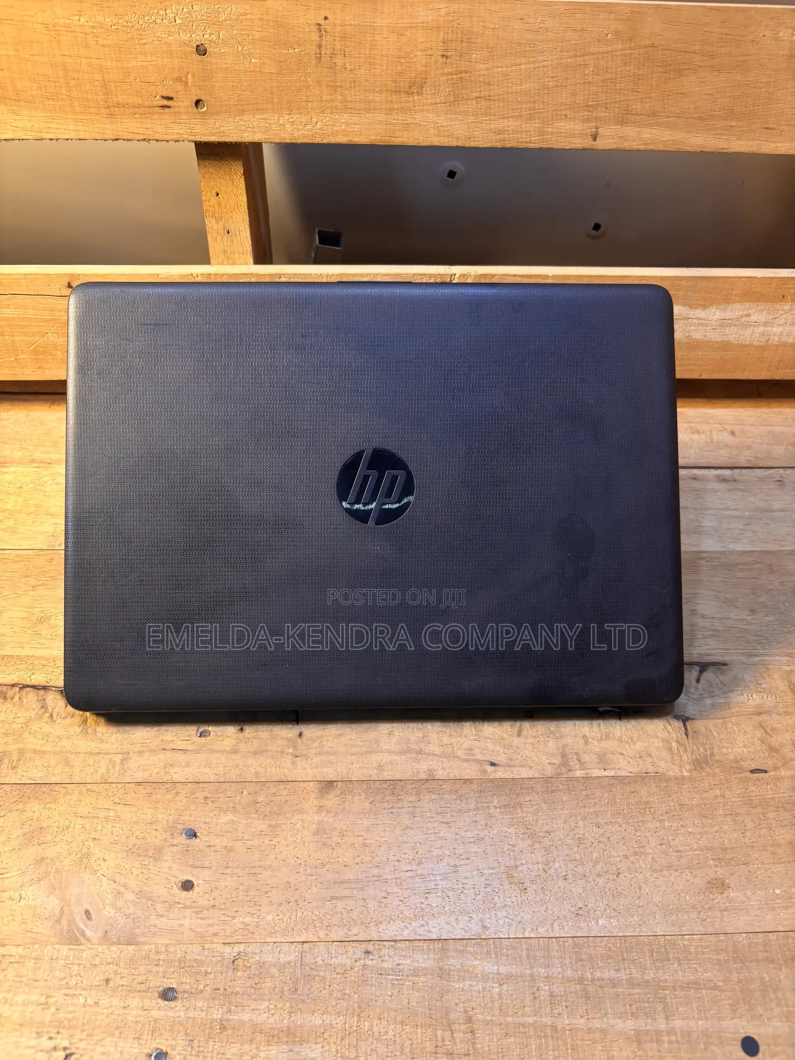 Laptop HP 14-ep0063 8GB AMD Ryzen 3 SSD 256GB