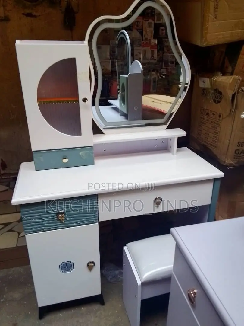 Luxury Modern Dresser