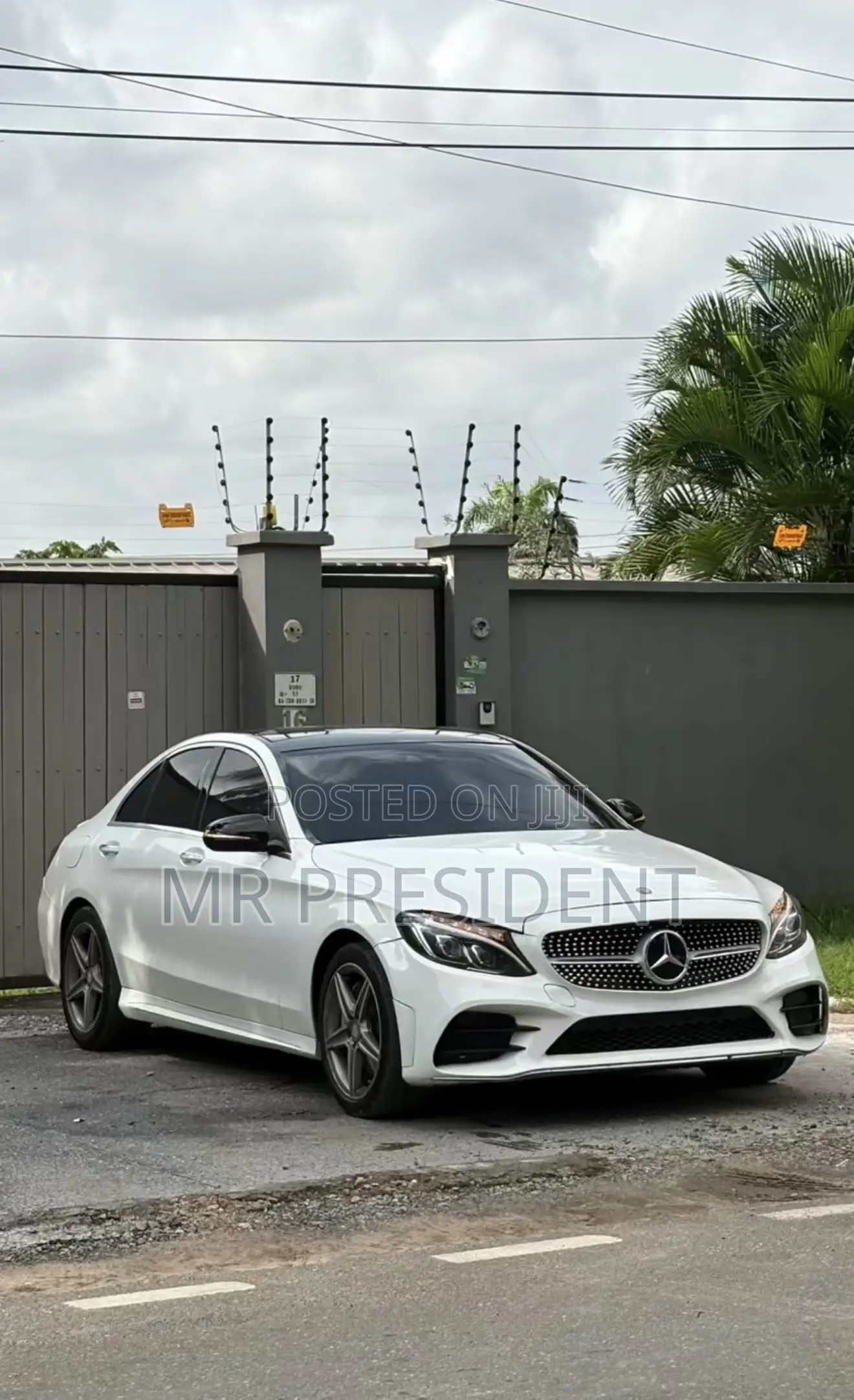 Mercedes-Benz C300 Sport 4Matic Sedan AWD (2.0L 4cyl 7A) 2017 White