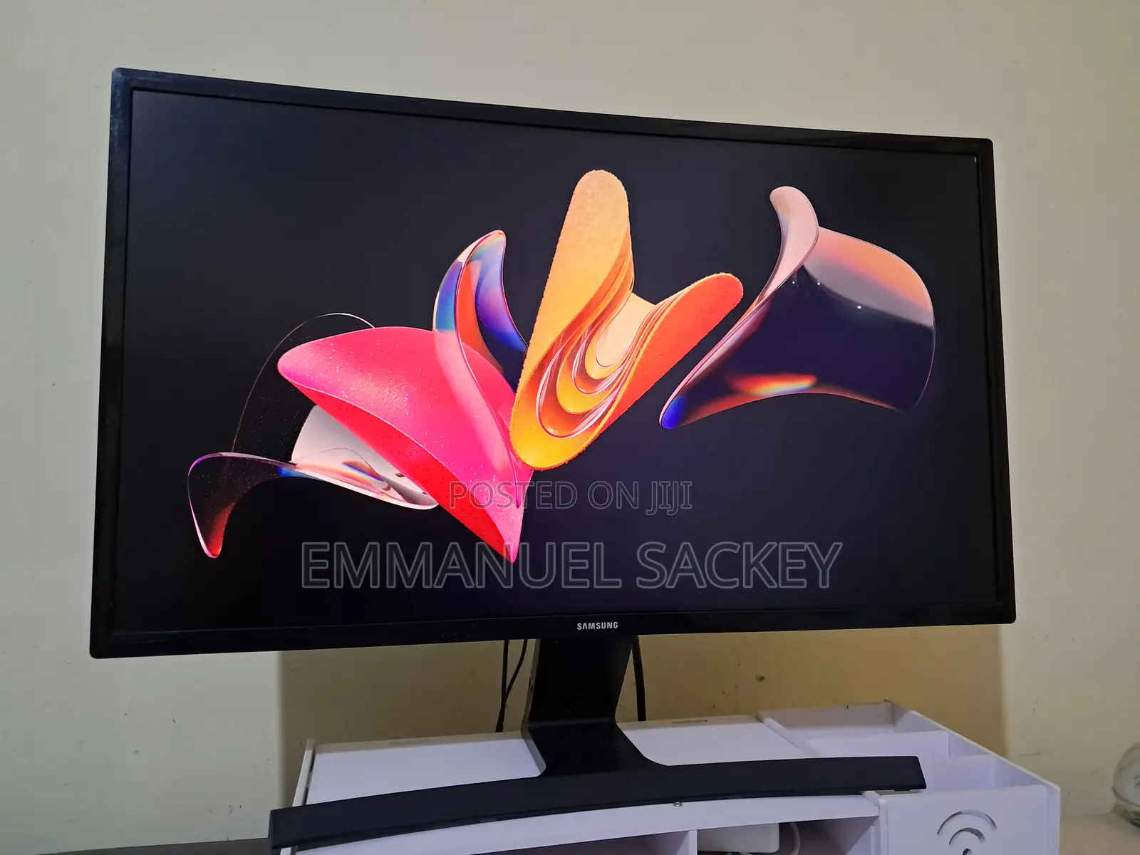 Samsung Curved 27inch Monitor