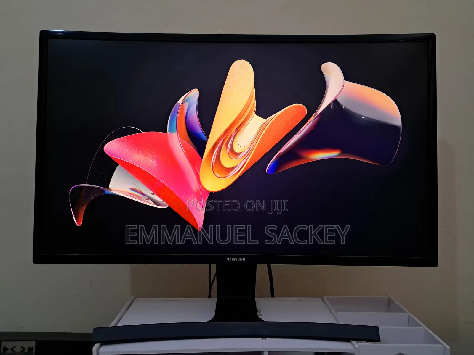 Samsung Curved 27inch Monitor