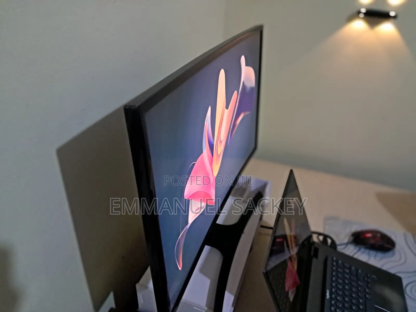 Samsung Curved 27inch Monitor