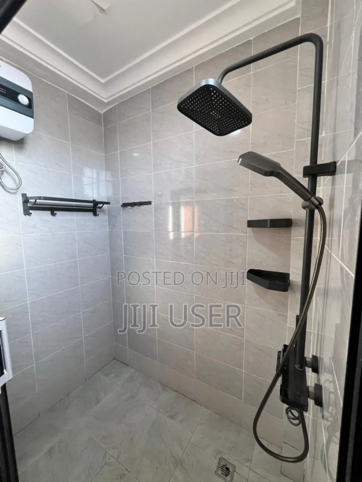 2bdrm Apartment in East Legon, American House for rent