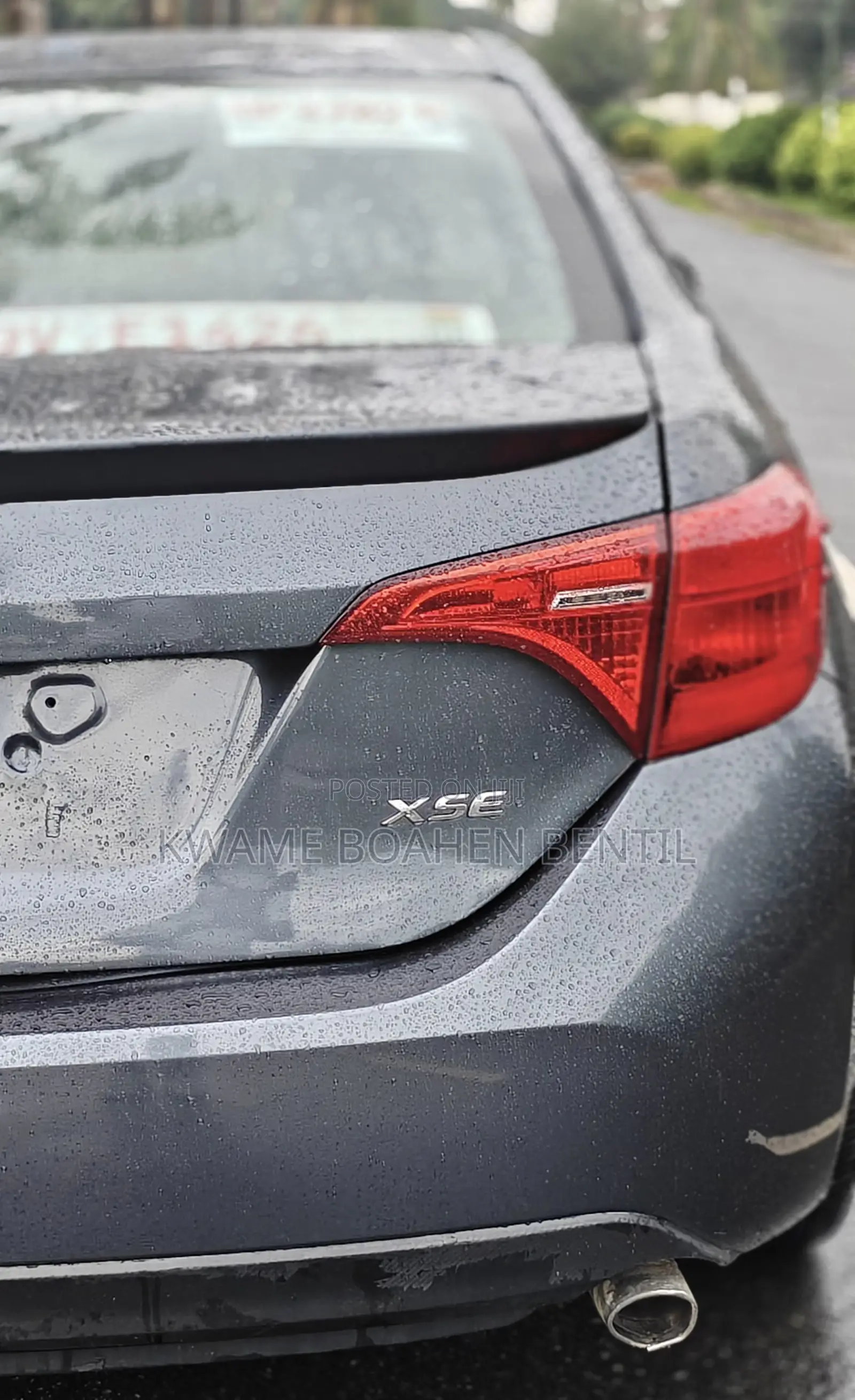 Toyota Corolla XSE (1.8L 4cyl 2A) 2018 Gray