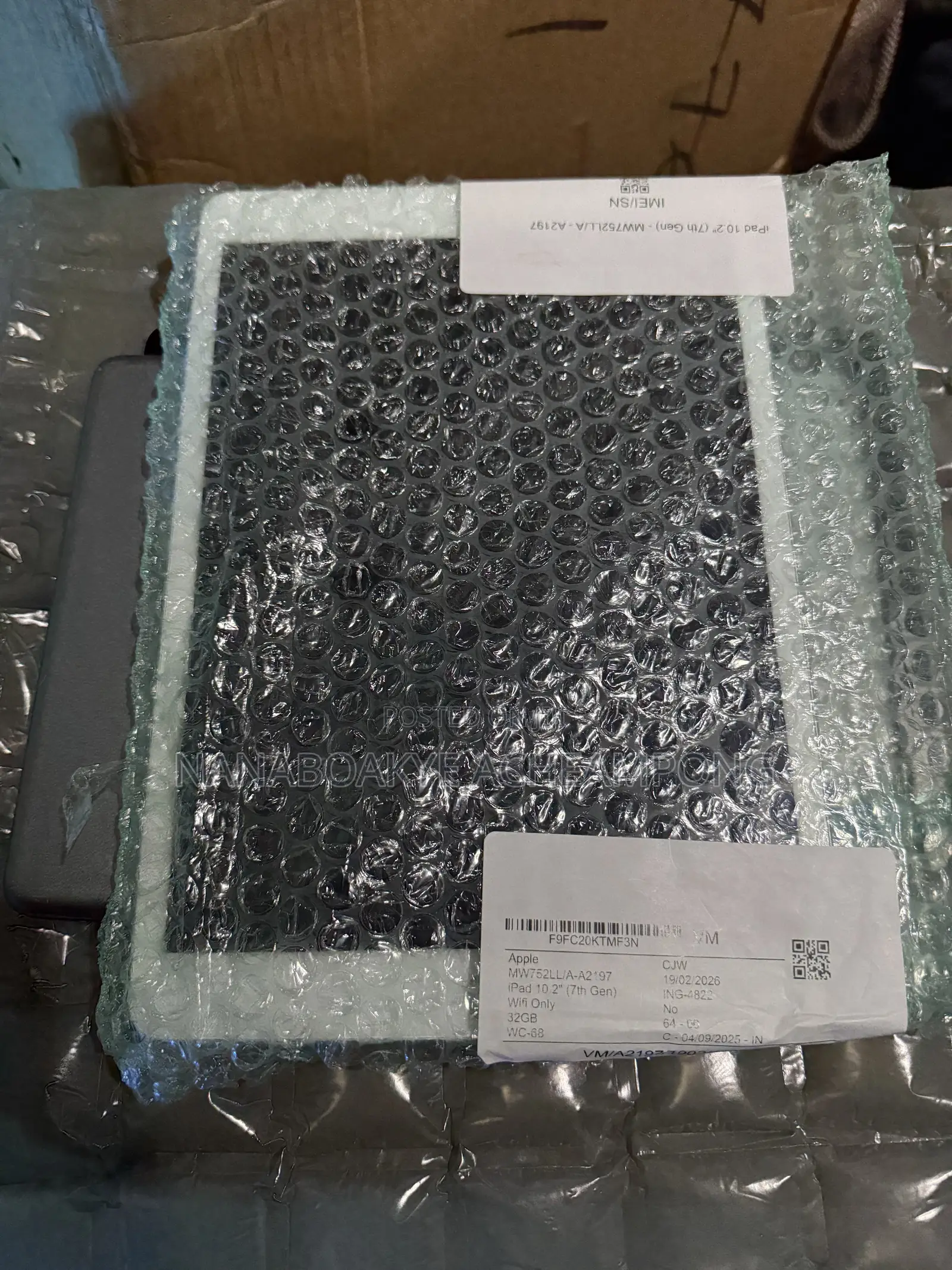 Apple iPad 10.2 (2019) 32 GB Gray