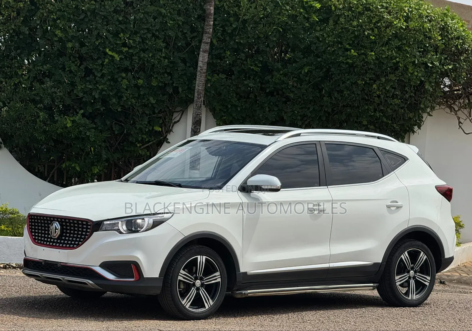 MG ZS 2017 White