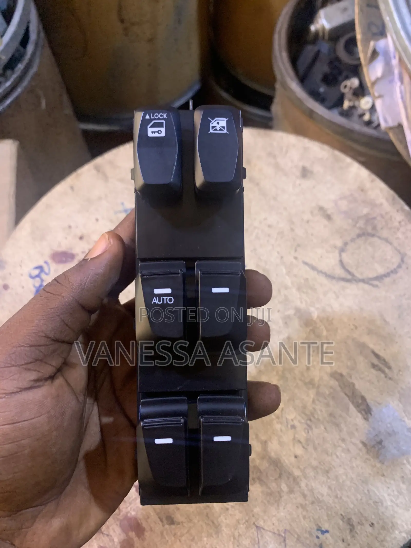 Hyundai Ix35 Door Switch
