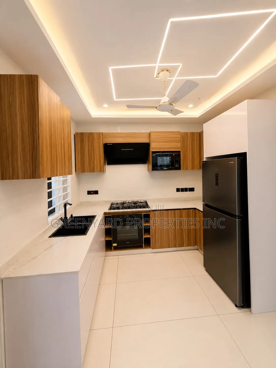 4bdrm House in Hills Makarios, East Legon for sale