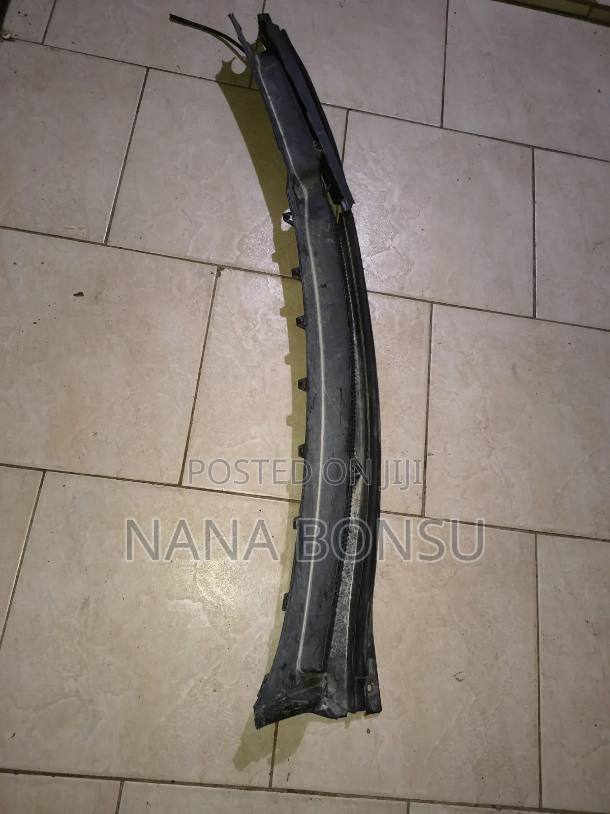 2016 Chevrolet Spark Front Wiper Panel