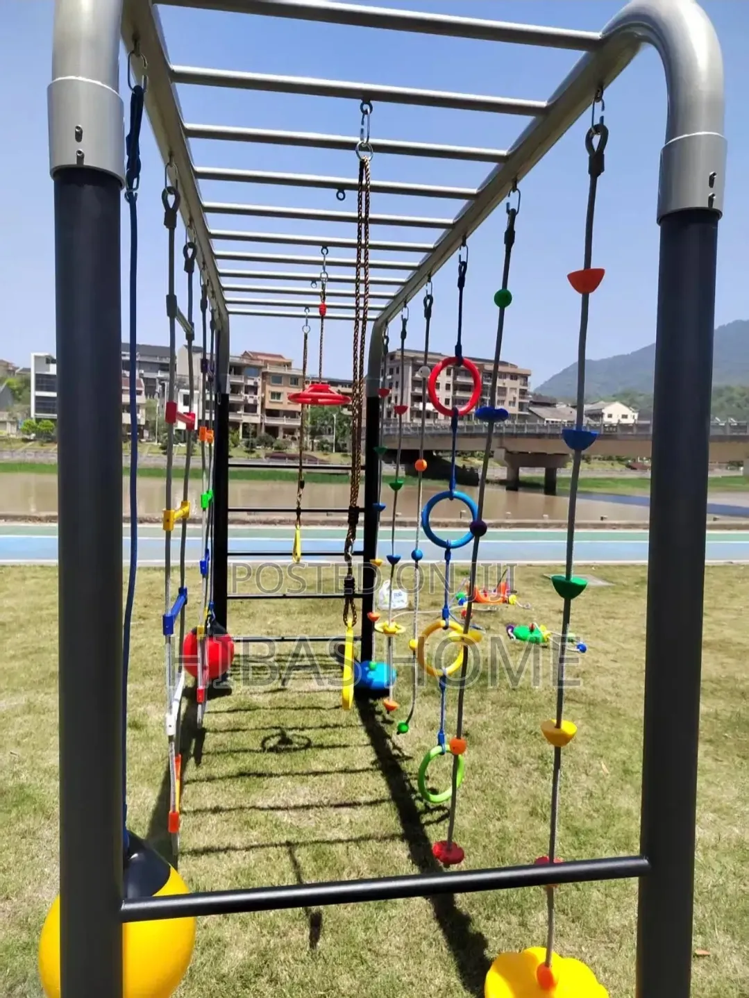 Commercial Style Agility Swing Monkey Bar Outdoor Playground Climbing
