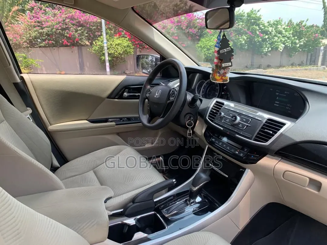 Honda Accord 2017 White