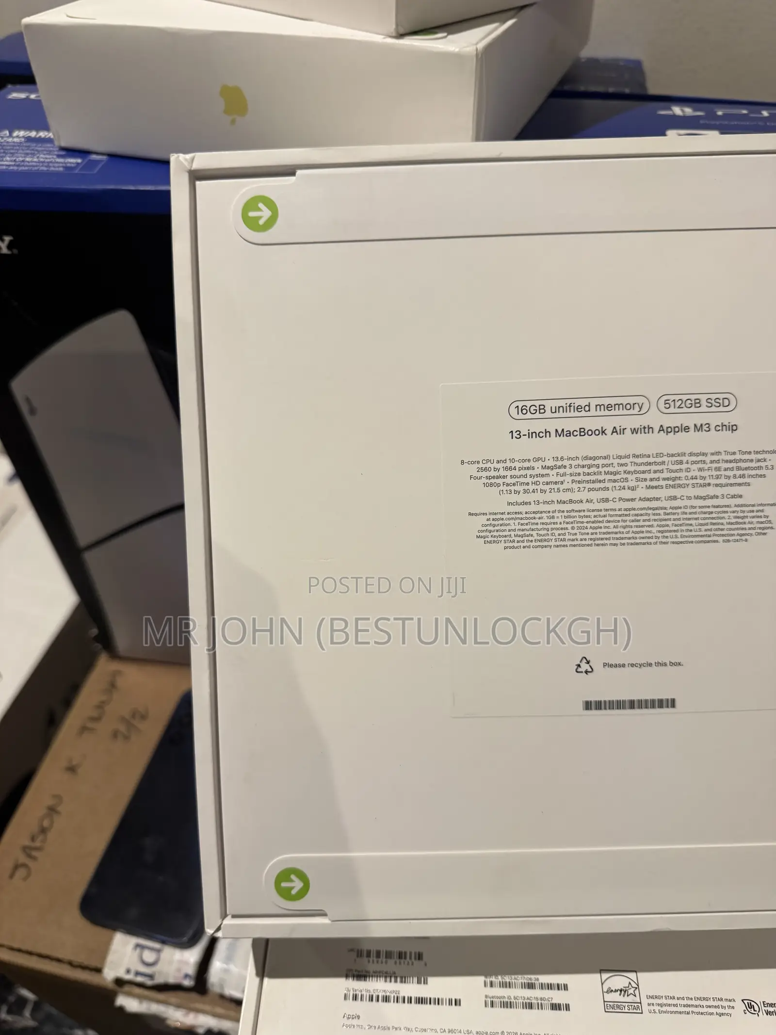 New Laptop Apple MacBook Air 2024 M3 16GB Apple M3 SSD 512GB