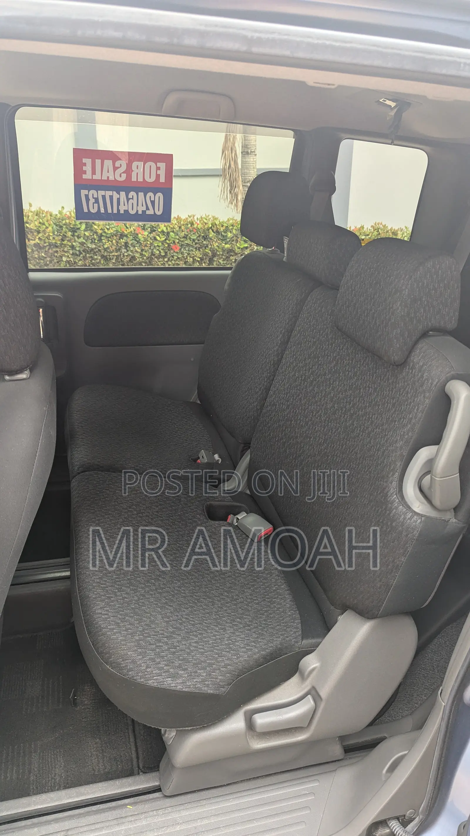 Toyota Sienta 2013 Blue