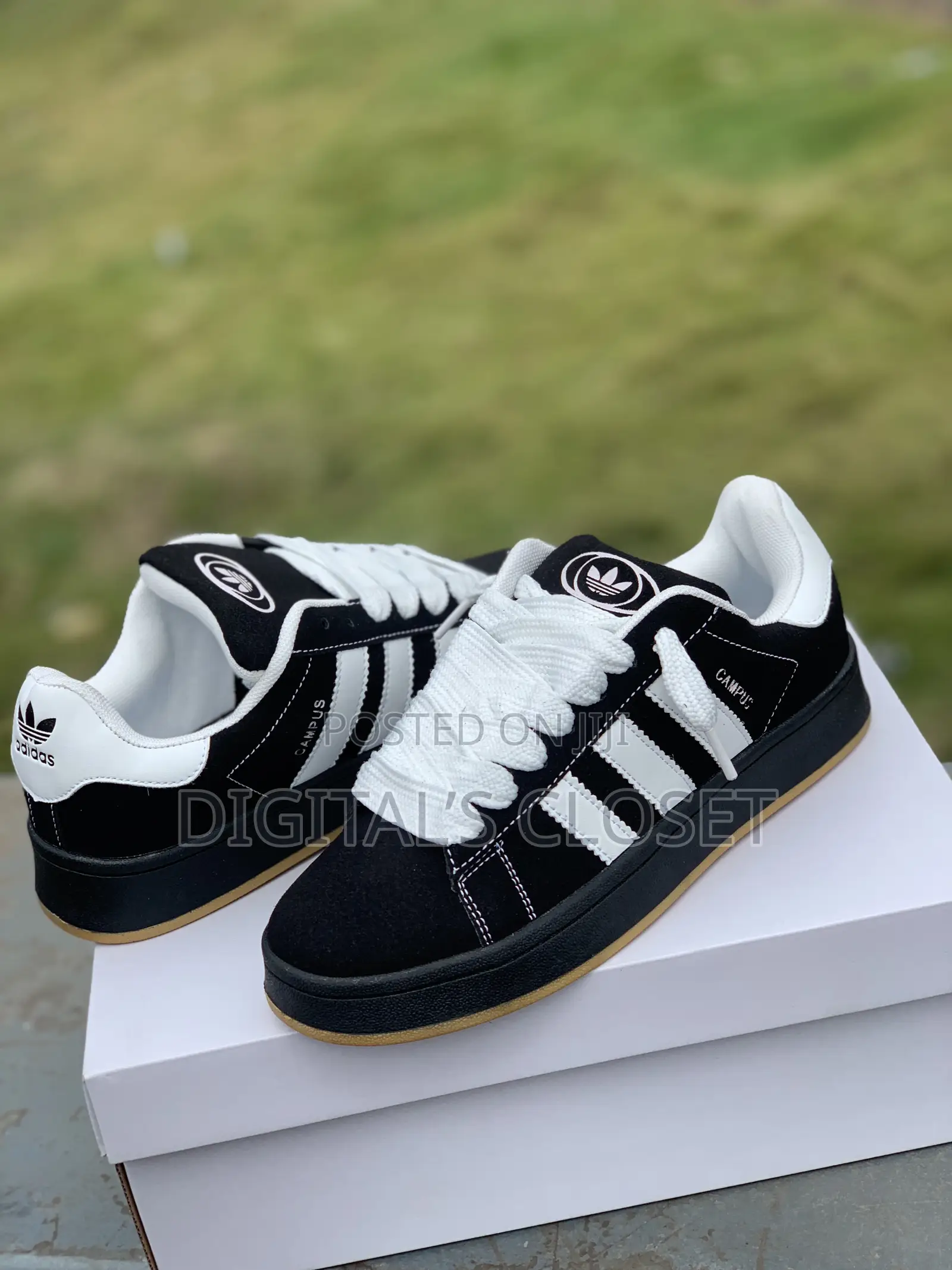 Original Adidas in Types
