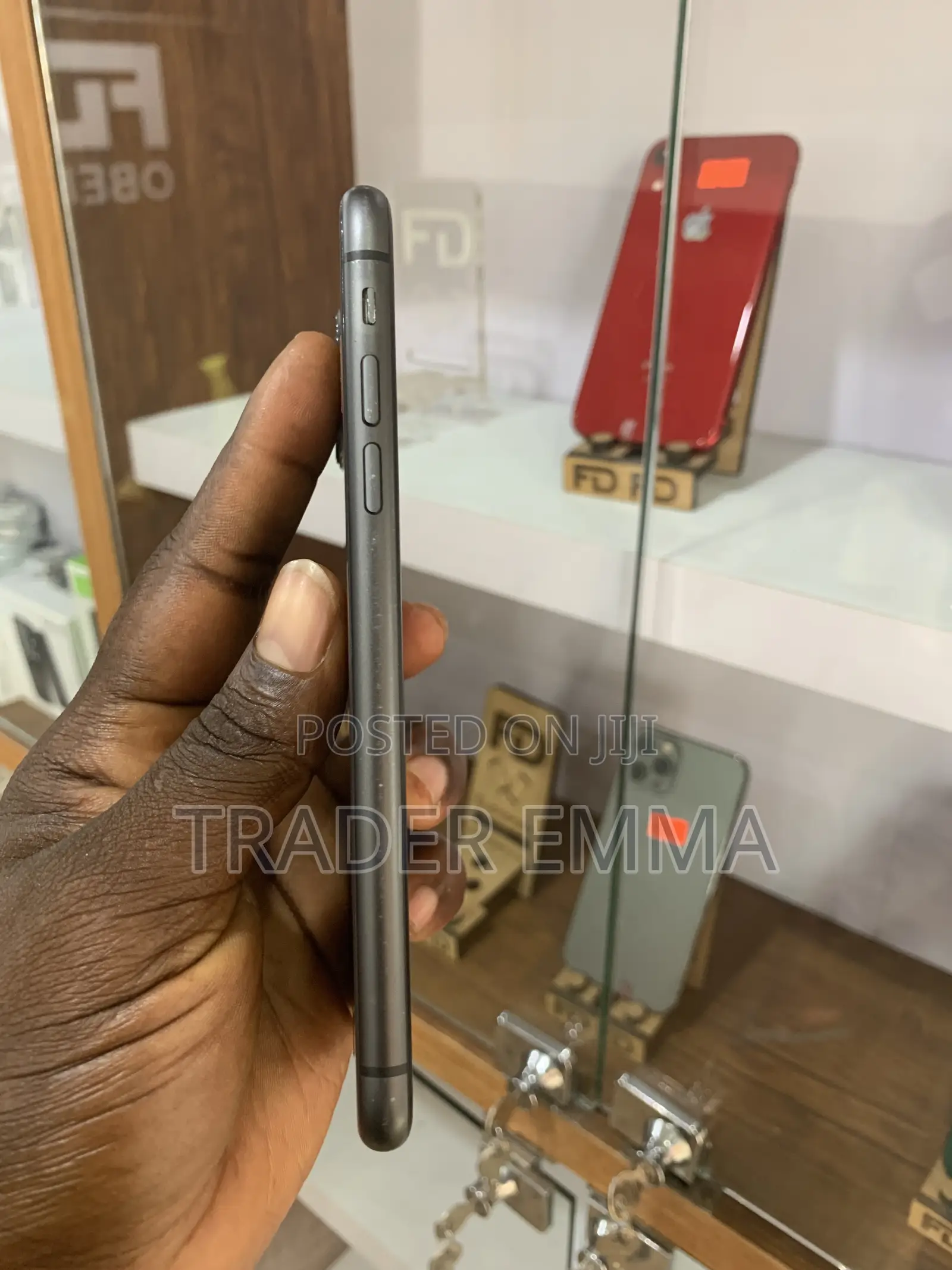 Apple iPhone 11 64 GB Black