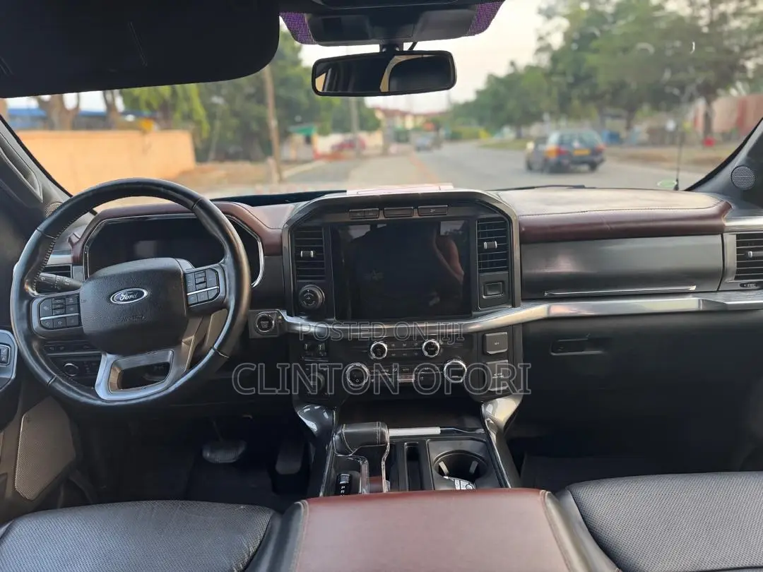 Ford F-150 LARIAT 2021 Gray
