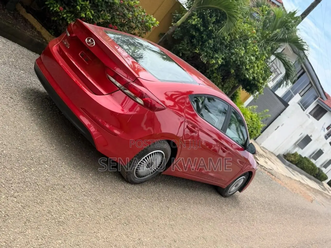 Hyundai Elantra 2017 Red