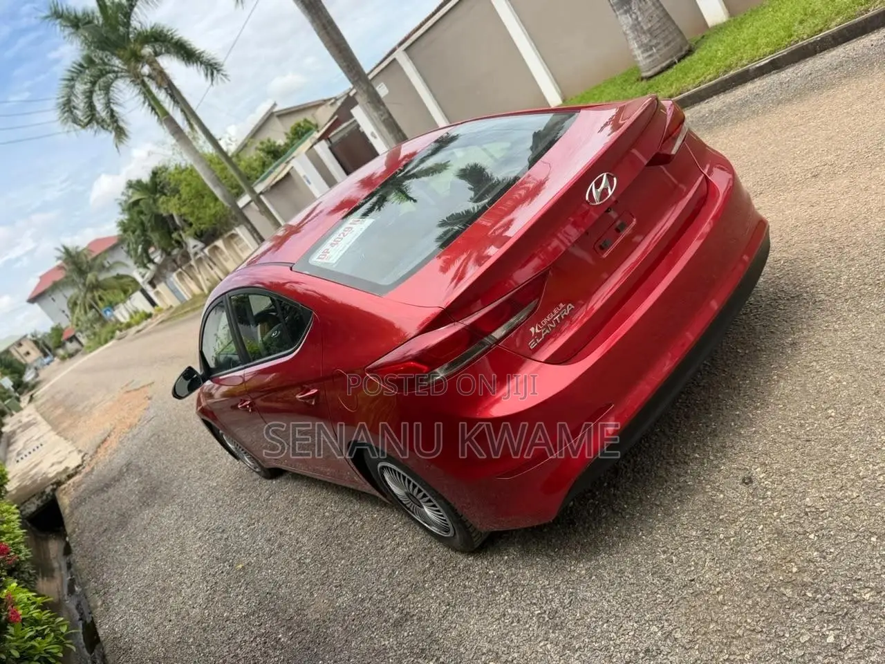Hyundai Elantra 2017 Red