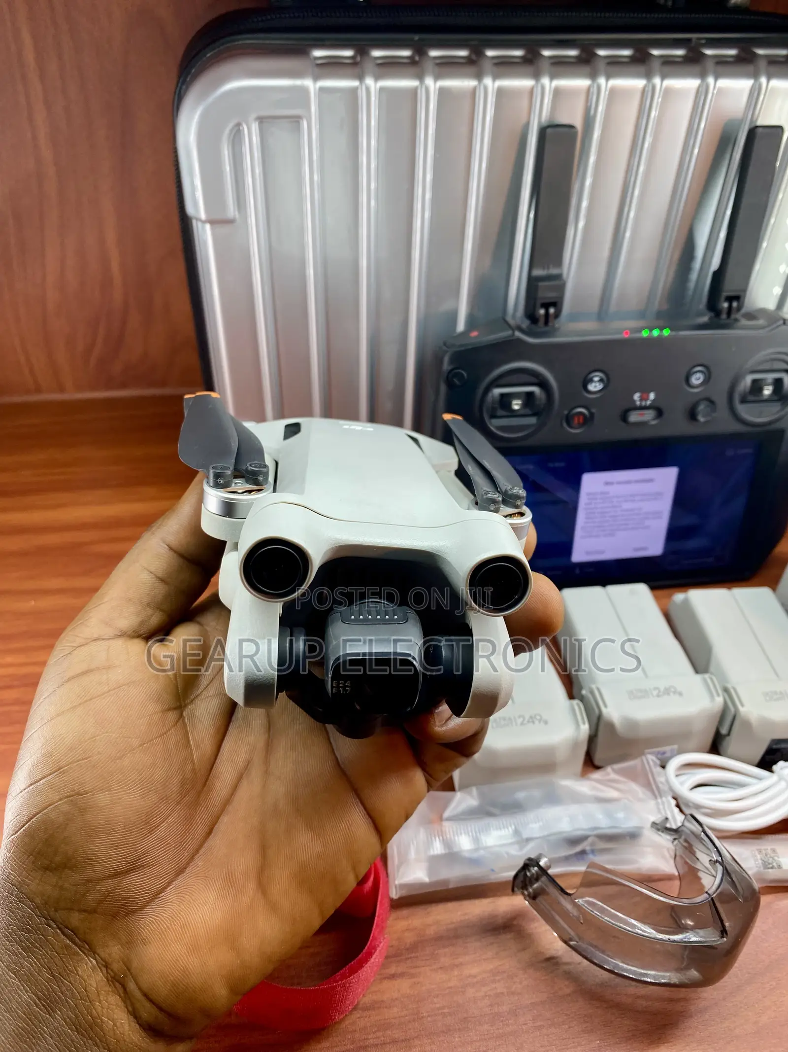 Dji Mini 3 Pro With Rc Pro Controller 3 Batteries, Hdmi