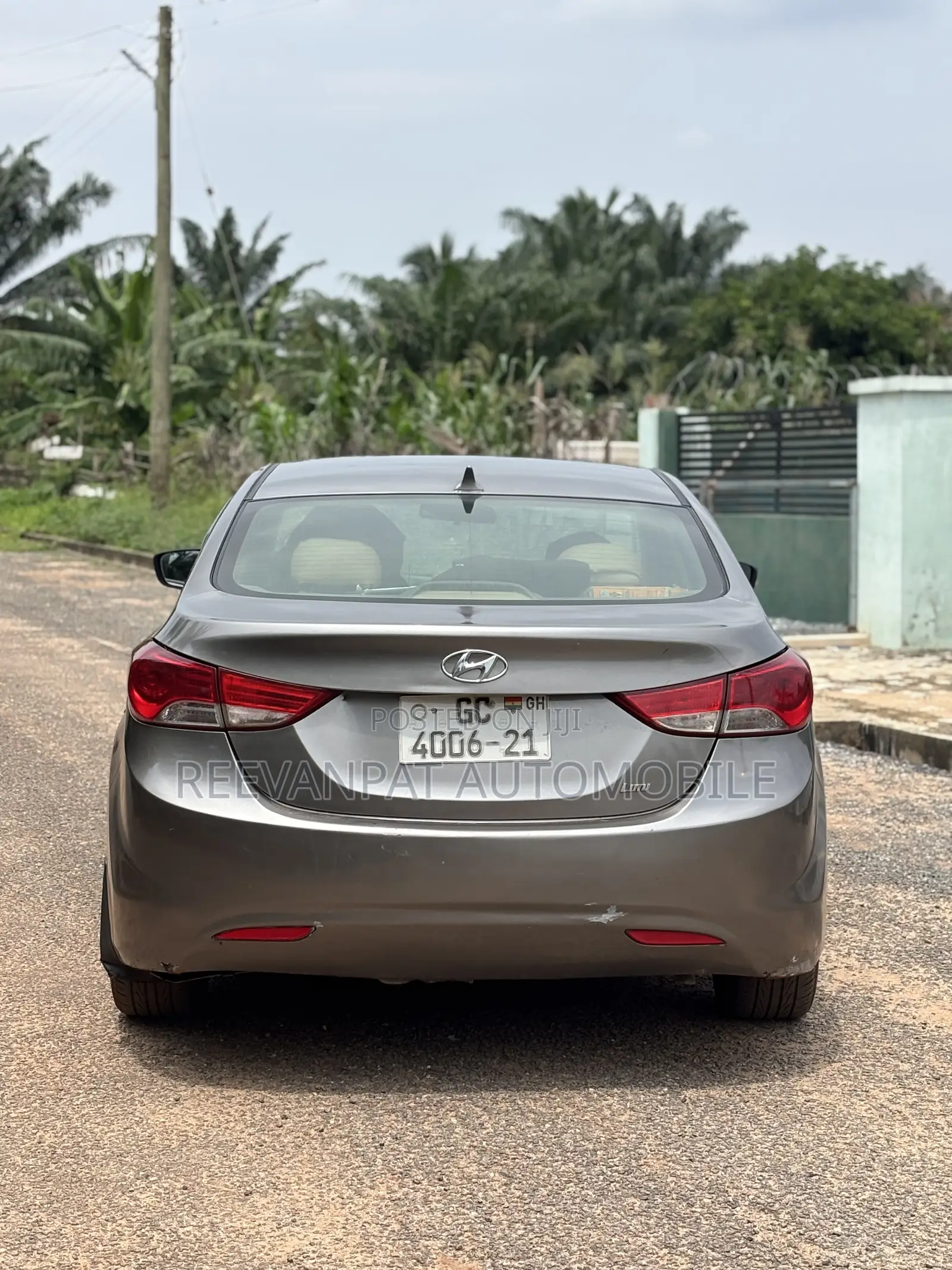 Hyundai Elantra 2013 Silver