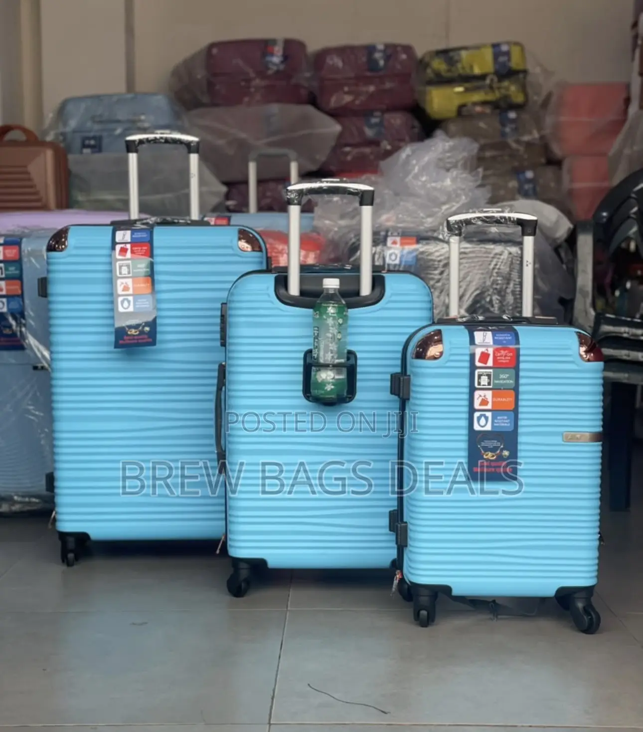 Premium Quality Ak 3set Traveling Bag With Bottle Holder