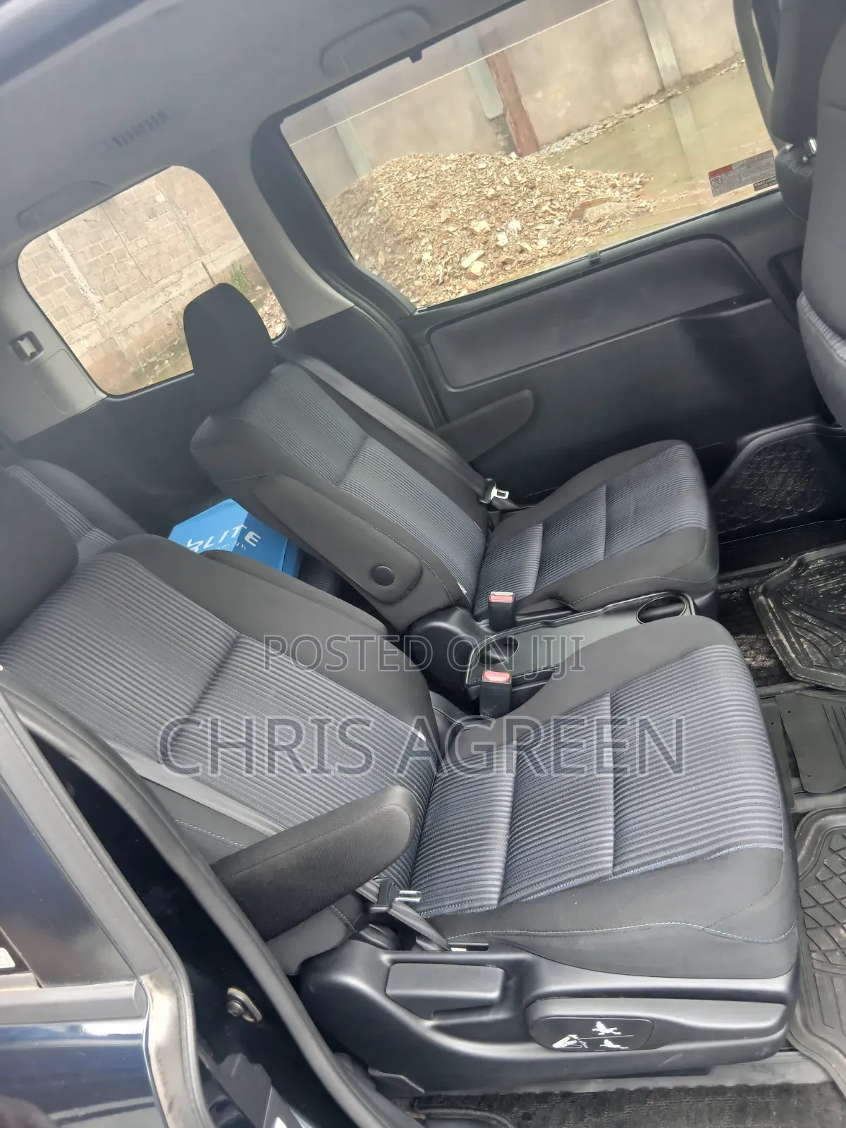 Toyota Voxy 2016 Gray