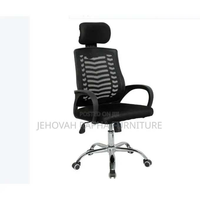 Swivel Chair With Headrest