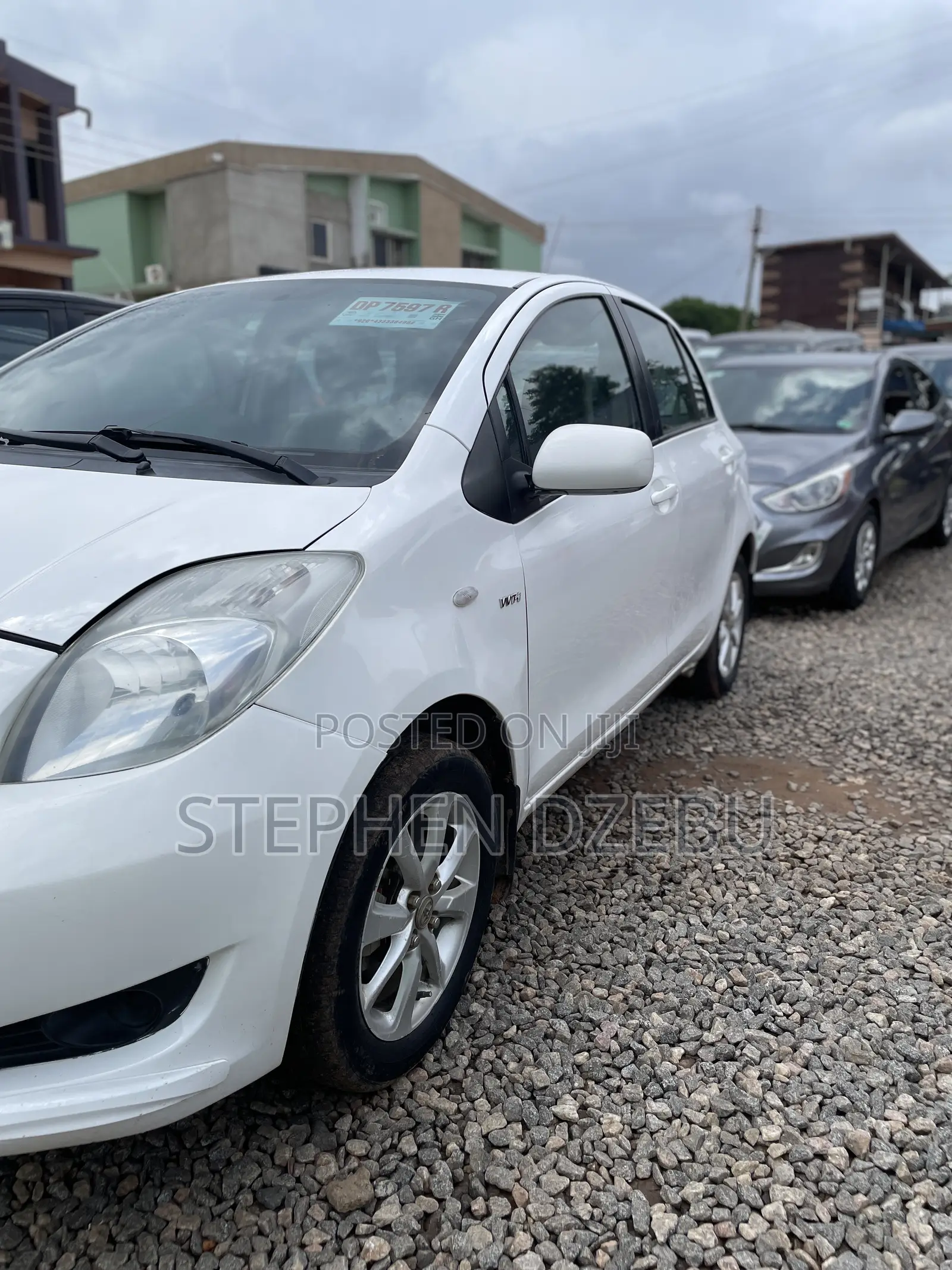 Toyota Yaris SE Hatchback 5dr 2013 White