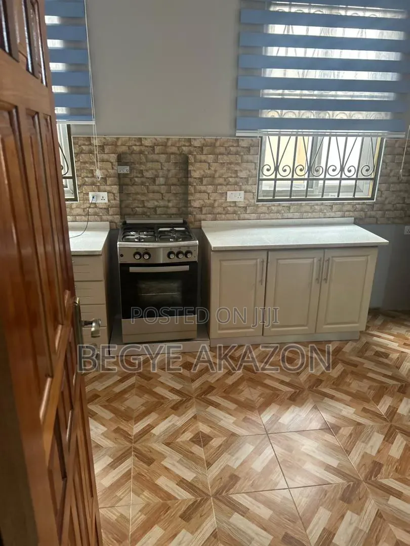 Furnished 4bdrm Apartment in Begye, Tseaddo for rent
